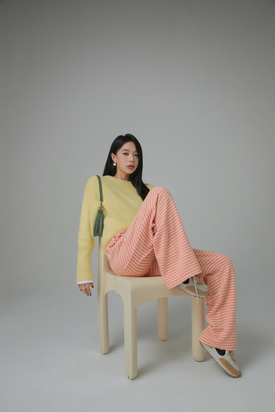 CHUU Workday Wind Stripe Wide Casual Pants