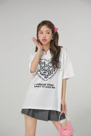 Kiss Me Check Heart Loosefit T-Shirt