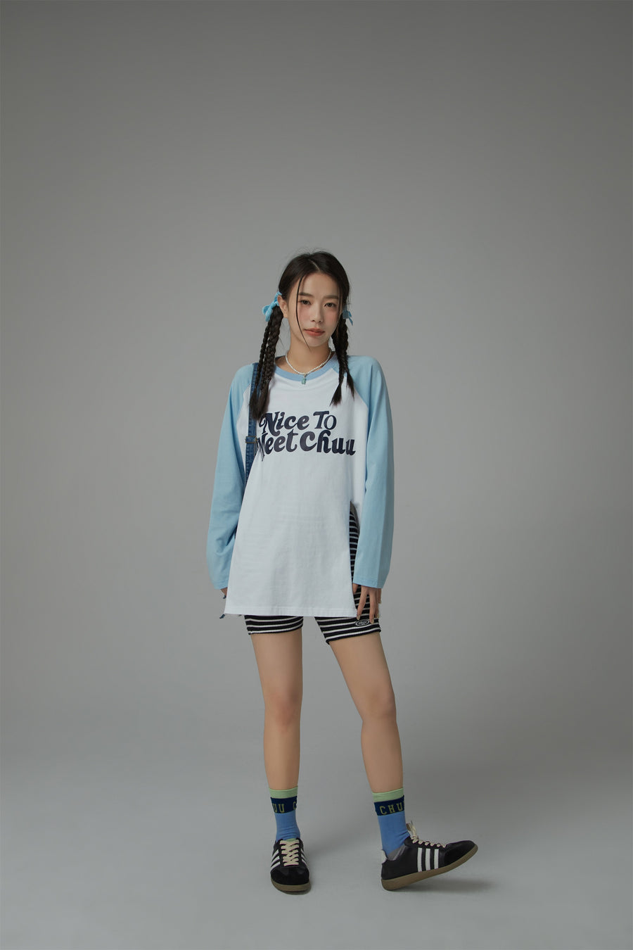 CHUU Nice To Meet Chuu Contrast Raglan T-Shirt