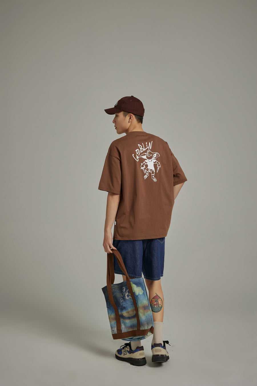 CHUU Goblin Round Neck Short Sleeve T-Shirt