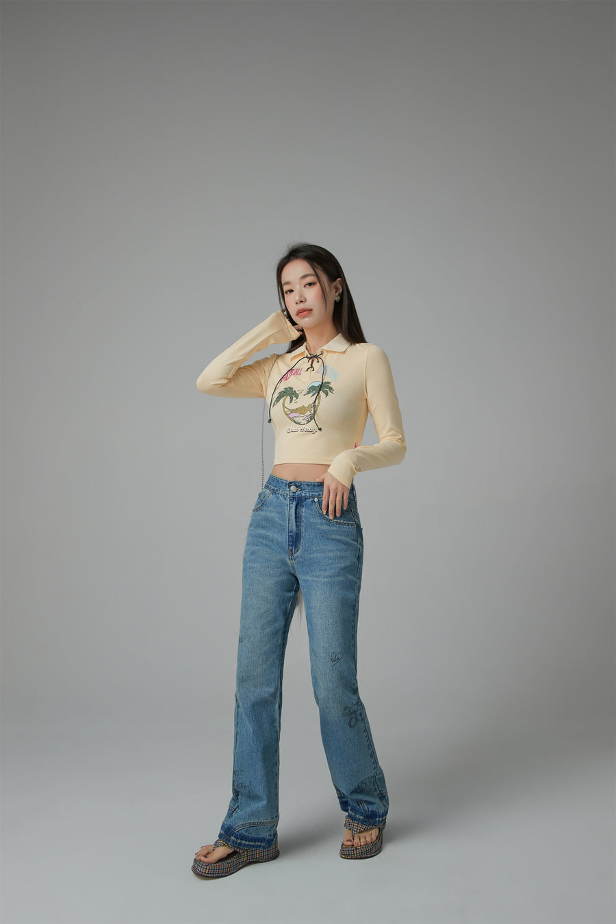 CHUU Written Notes Slim Bootcut Denim Jeans