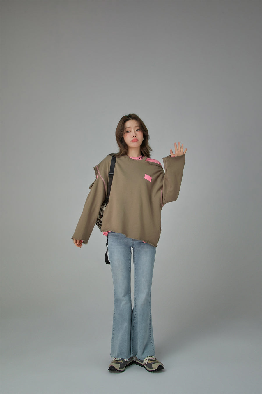 CHUU Dynamite Off Shoulder Loose Fit Long Sleeve Sweatshirt