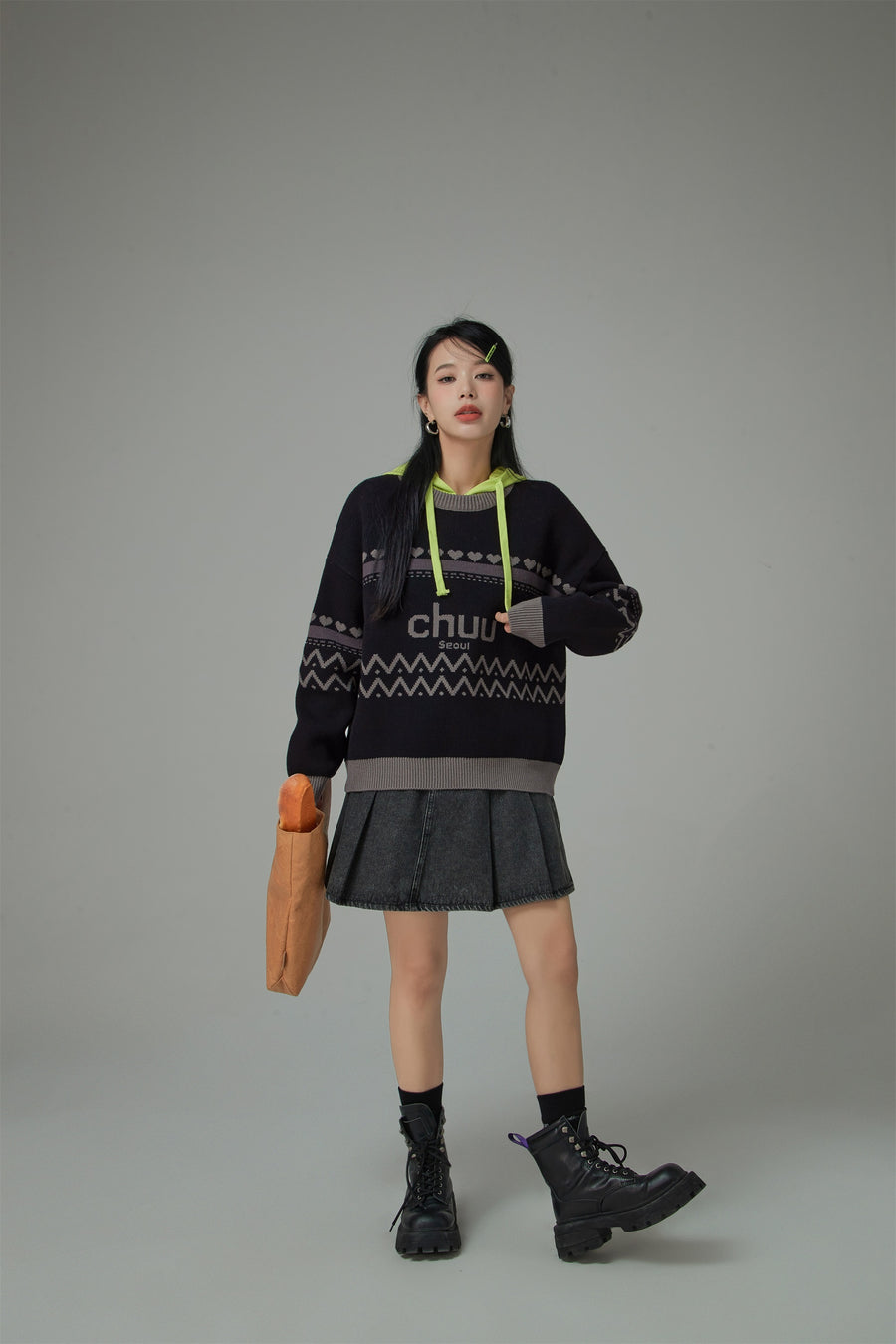 CHUU Feeling Festive Stripe Knit Sweater