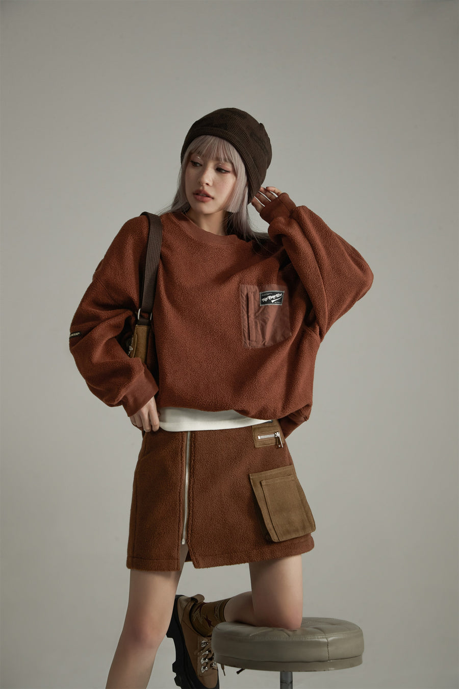 CHUU Pocket Fleece Mini Skirt