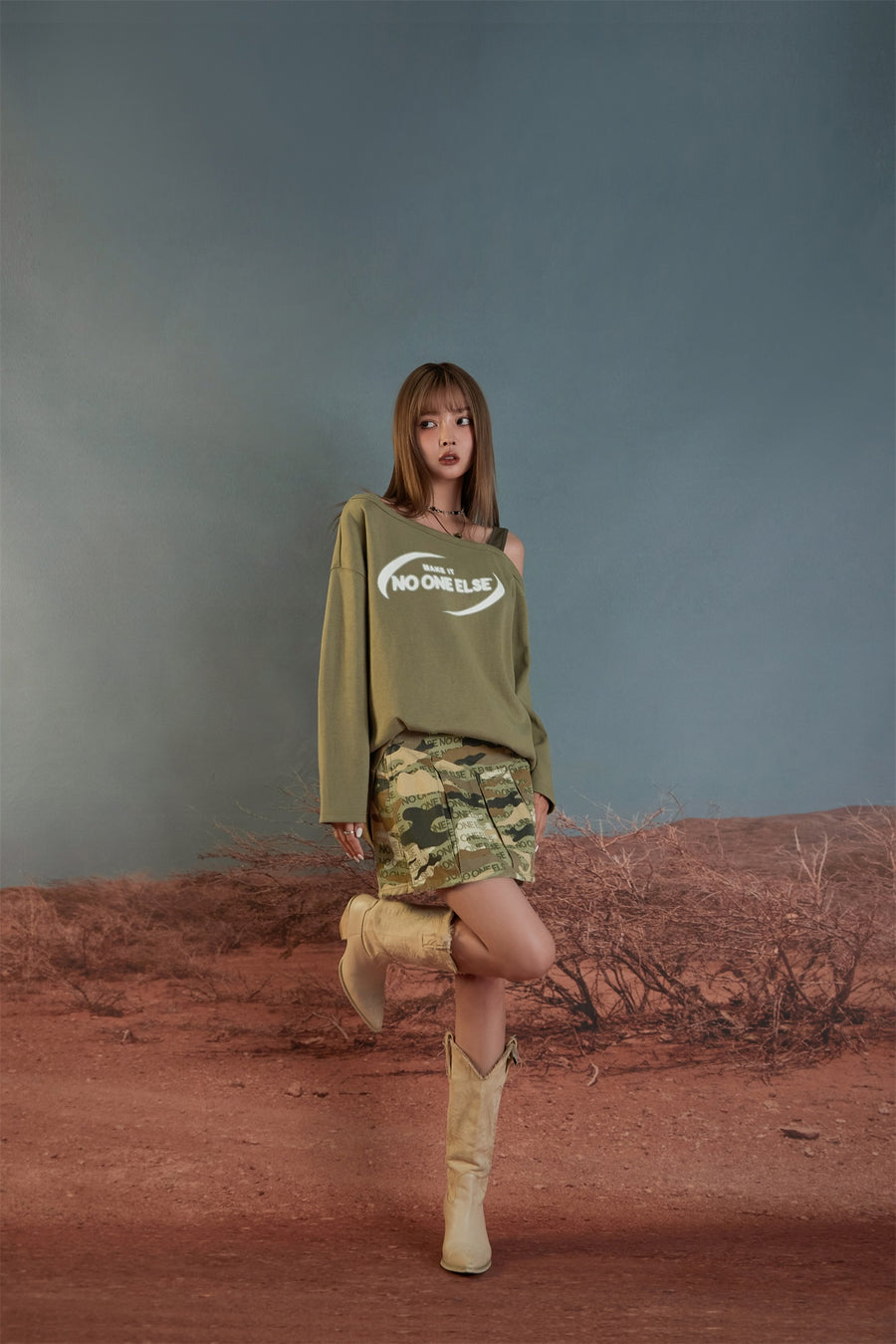 CHUU Noe Off Shoulder Loose Fit T-shirt