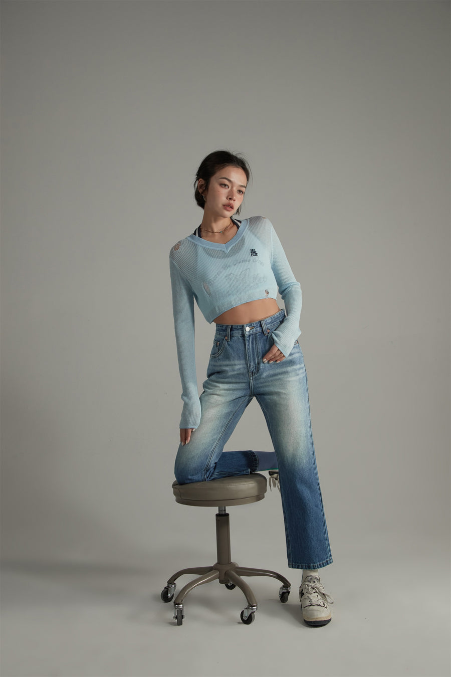 CHUU Gradient Wash Ankle Straight Jeans