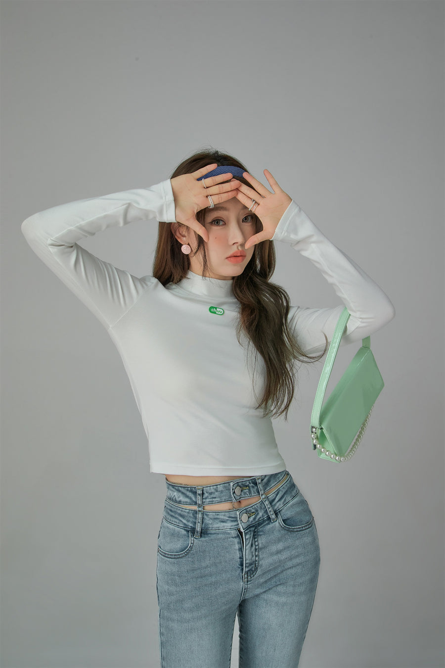 CHUU Chill Vibes Solid Long Sleeve T-Shirt