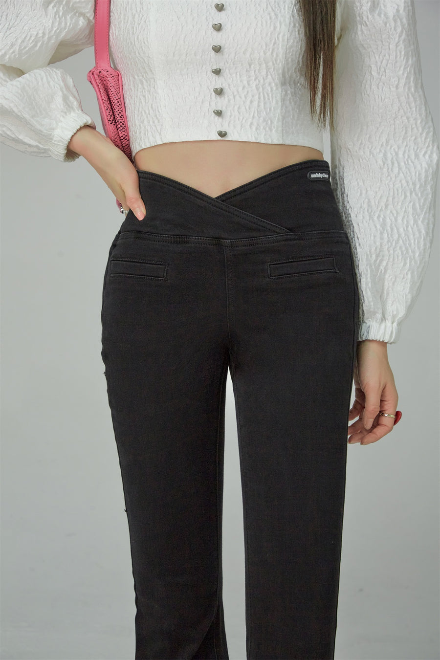 CHUU Cross Front High-Waist Flared Jeans