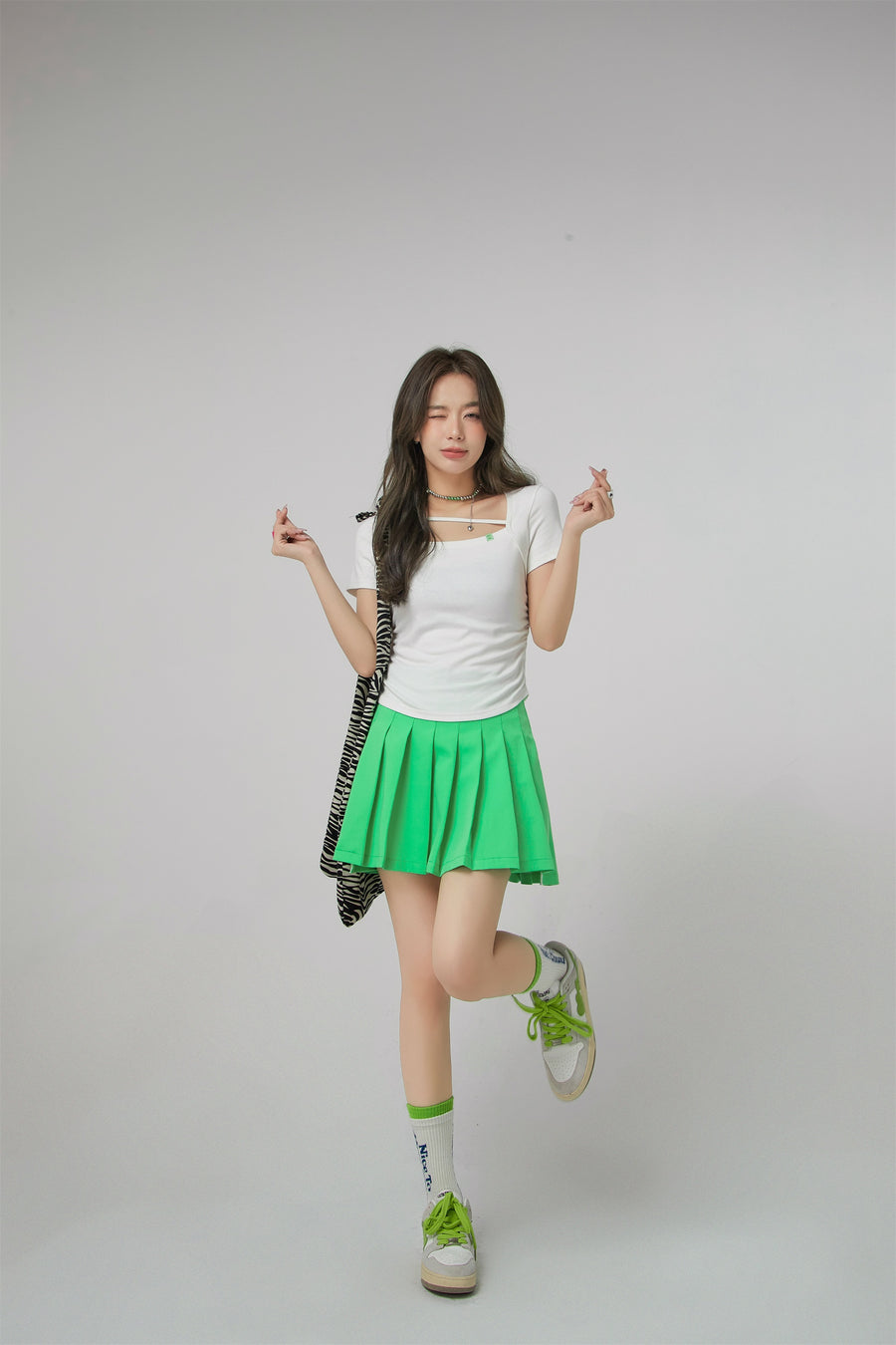 CHUU Bright Green Mini Tennis Skirt