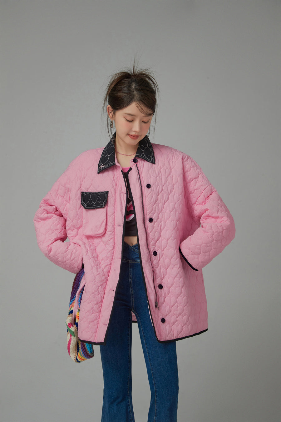 CHUU Blazing Cherry Heart Quilted Jacket