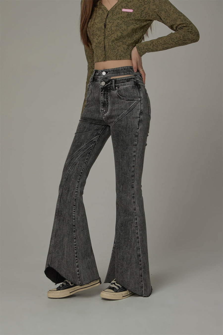 CHUU Asymmetrical Hem Slim Bootcut Denim Jeans