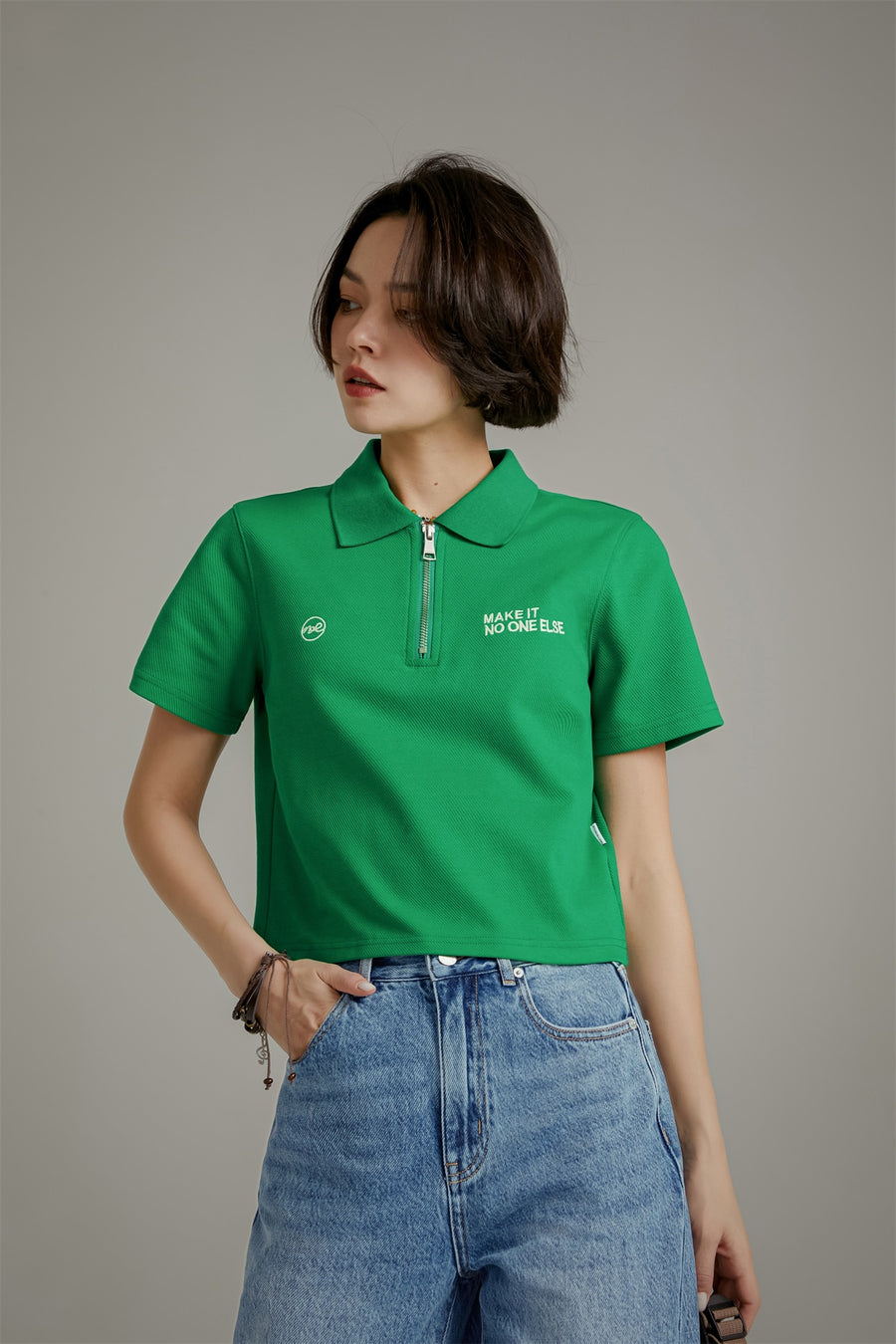 CHUU Half-Zip Cropped T-Shirt