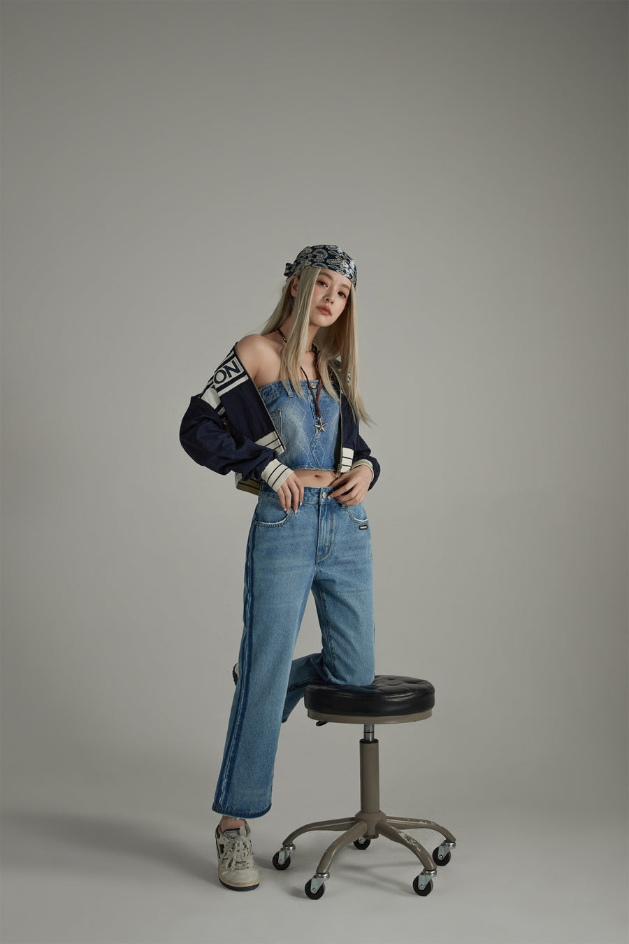 CHUU Semi Bootcut Denim Jeans