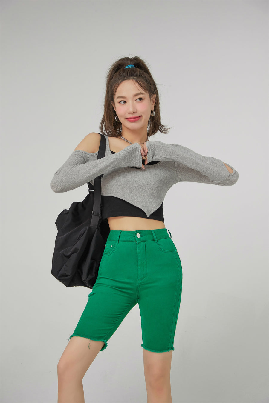 CHUU 2-Layer Unbalanced Long-Sleeved Top