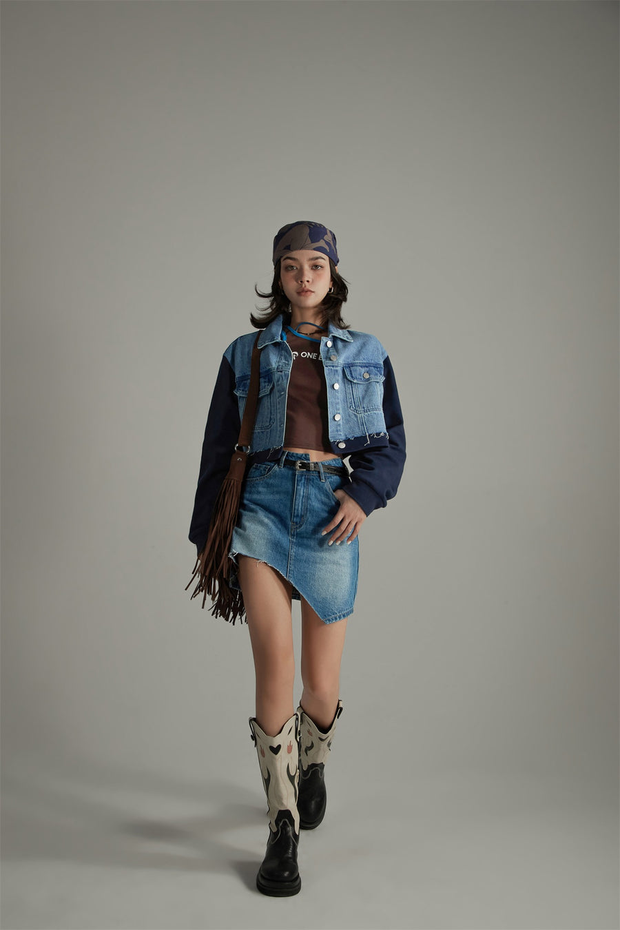 CHUU Unbalanced Denim Mini Skirt