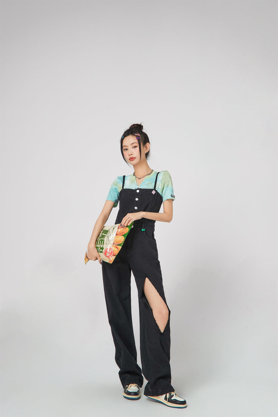 CHUU Slit Wide Jumpsuit