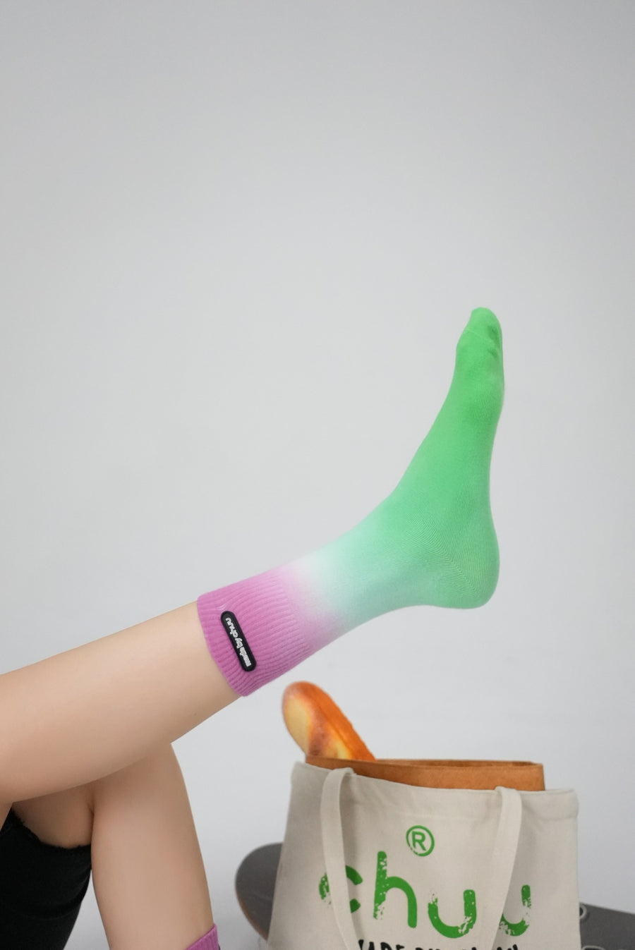 CHUU Gradient Long Socks