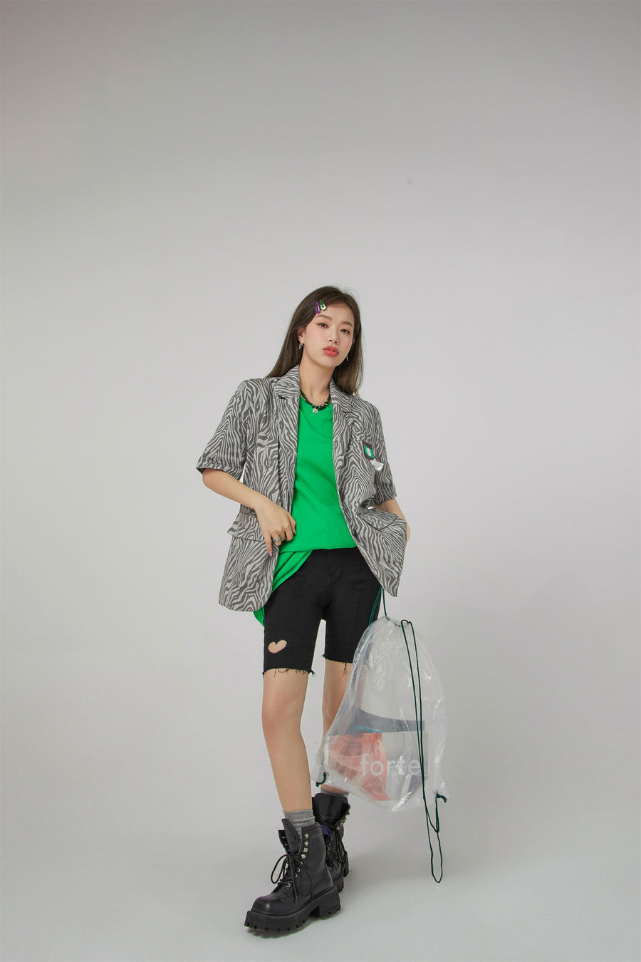 CHUU Zebra Short-Sleeve Blazer Jacket