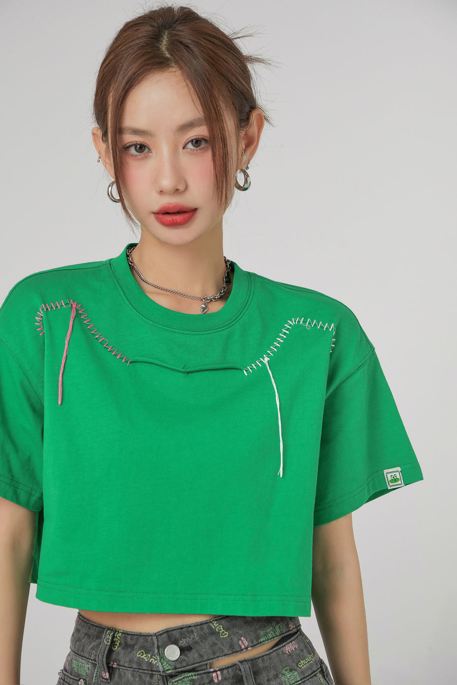 CHUU Stitches Lines Loosefit Crop Top