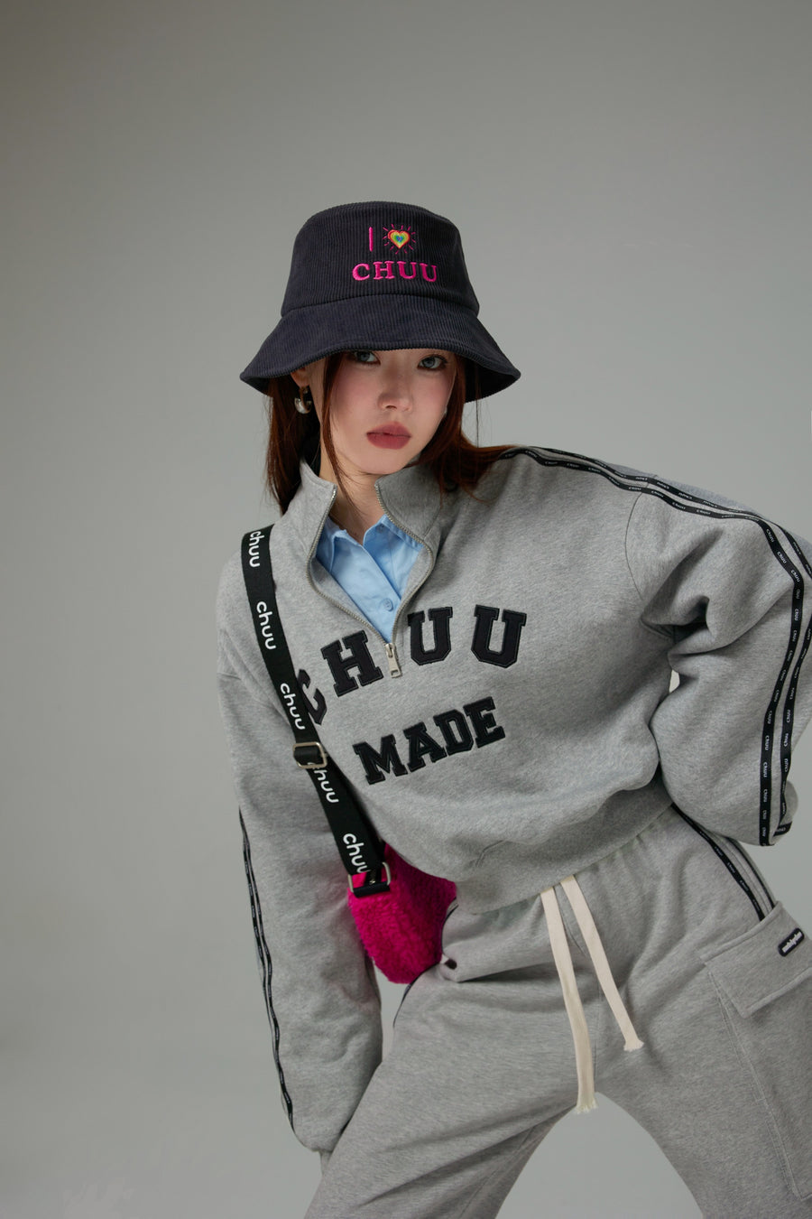 CHUU Half Zip-Up Loose Fit Sweatshirt