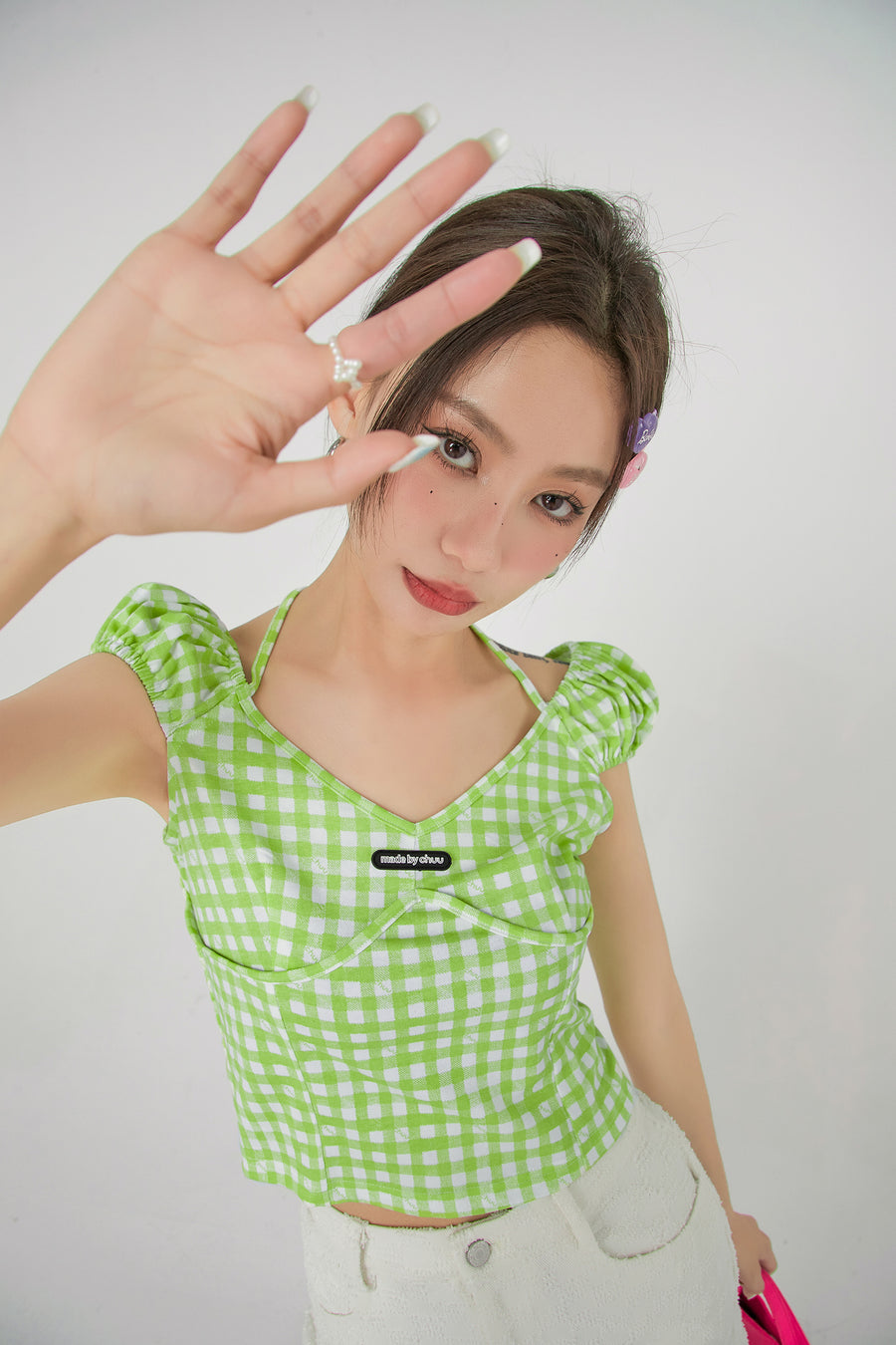 CHUU Picnic Check Puff Sleeves Blouse