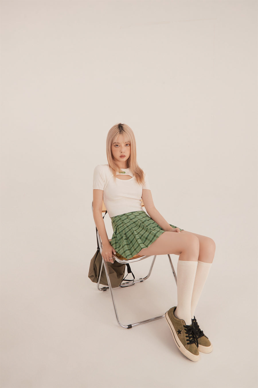 CHUU Front Cutout Ribbed Top