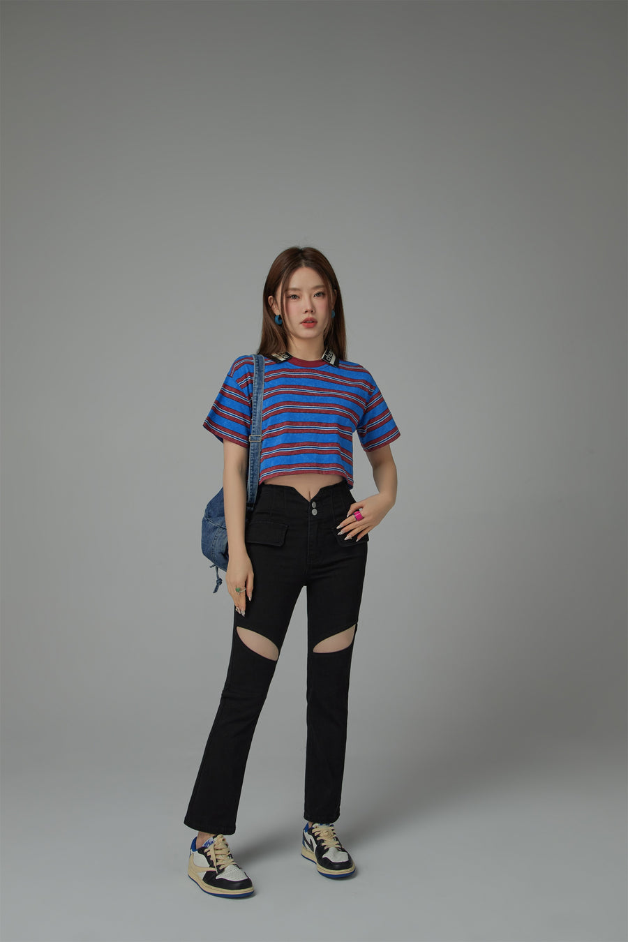 CHUU Striped Cropped T-Shirt