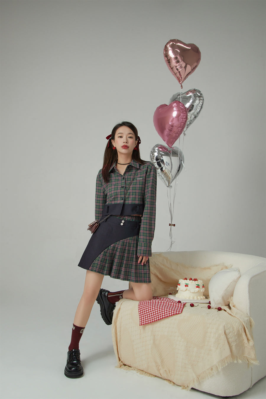 CHUU Prepared For This Moment Cropped Check Shirt