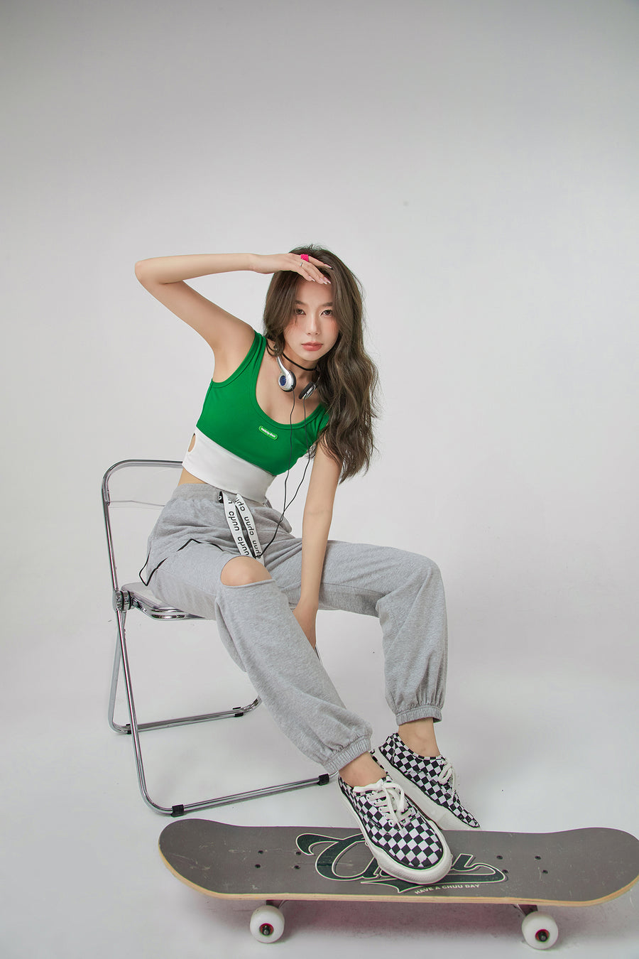 CHUU Slit Back Jogger Pants