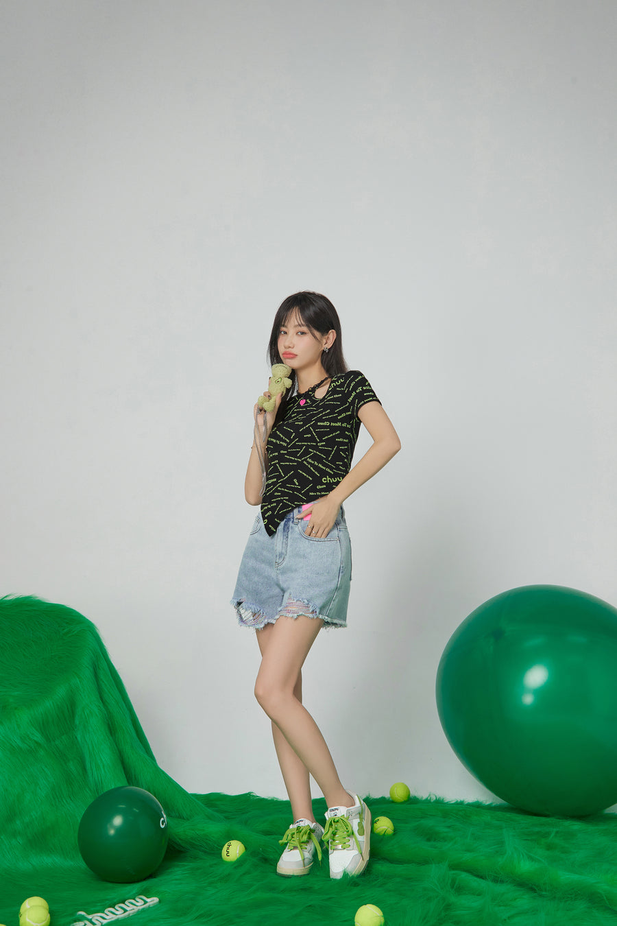 CHUU Endless Pairing Possibilities Denim Shorts