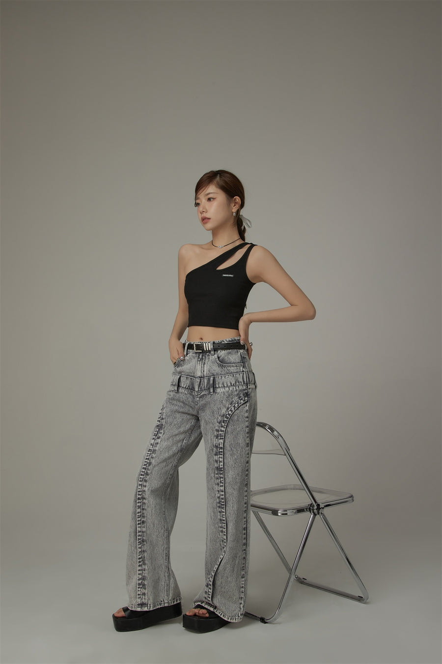 CHUU One Shoulder Slim Crop Top