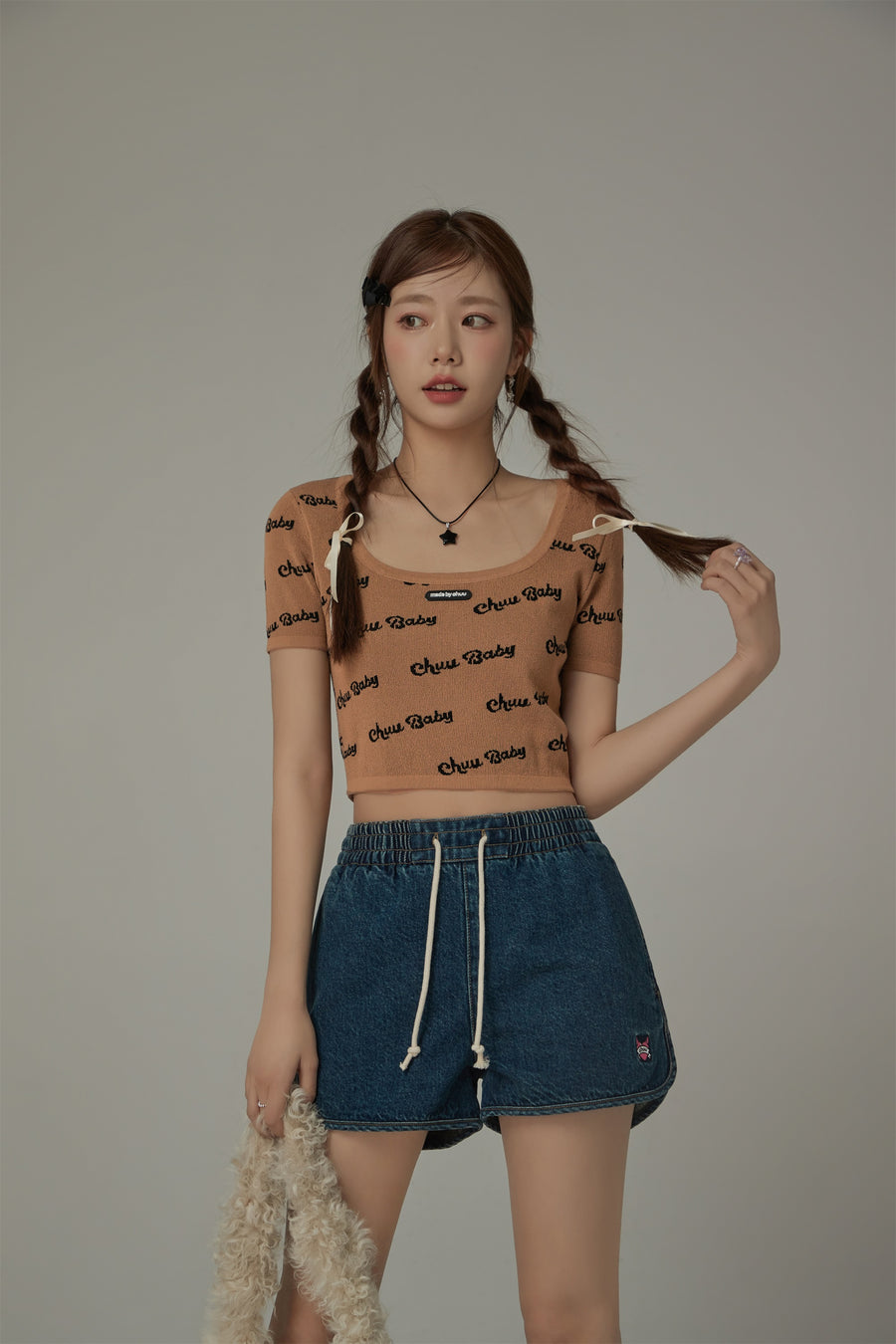 CHUU Chuu Baby Cropped Knit Top