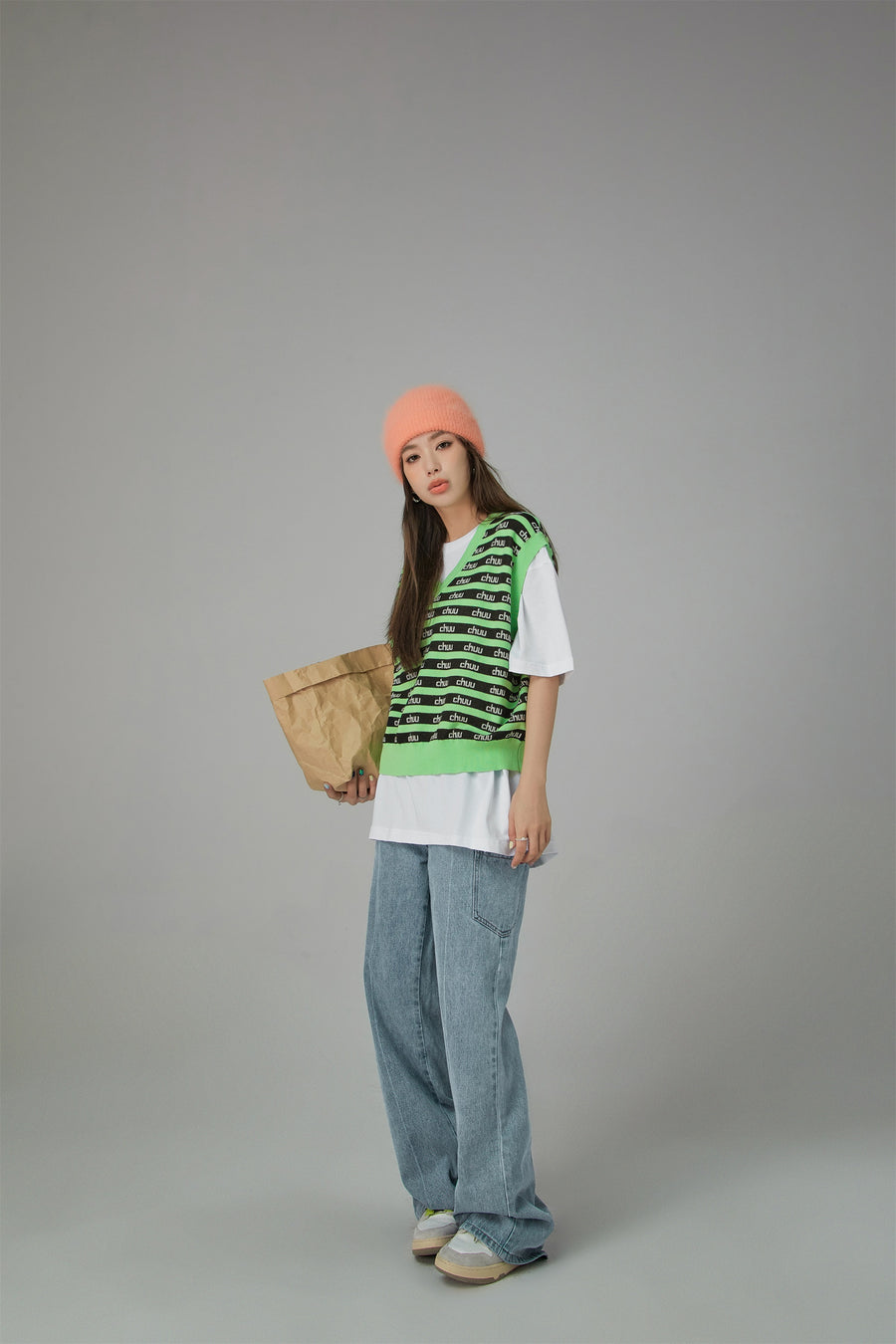 CHUU Stripes Chuu Logo Knit Vest