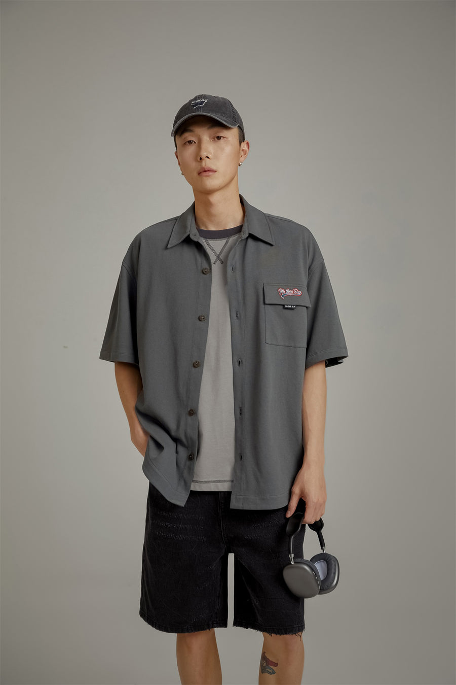 CHUU Embroidered Pocket Shirt