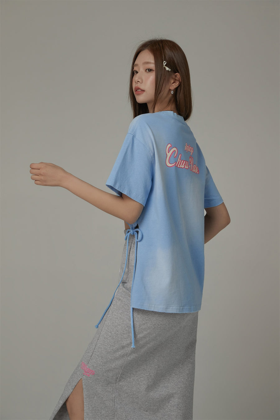 CHUU Chuu Babe Tropical Printed Design Strings Cropped T-Shirt