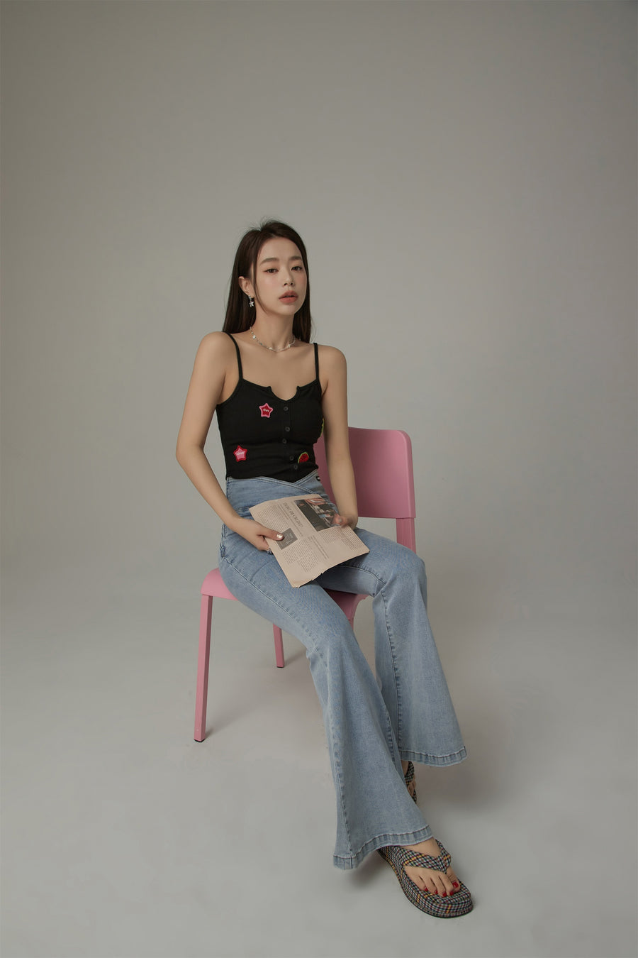 CHUU Embroidered Ribbed Top