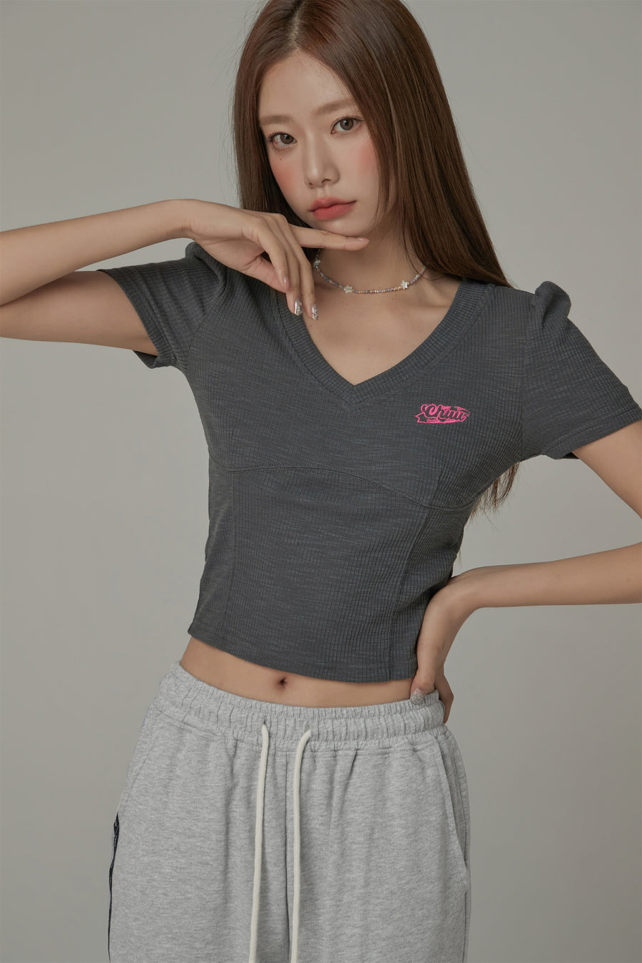 CHUU V-Neck Puff Sleeve T-Shirt