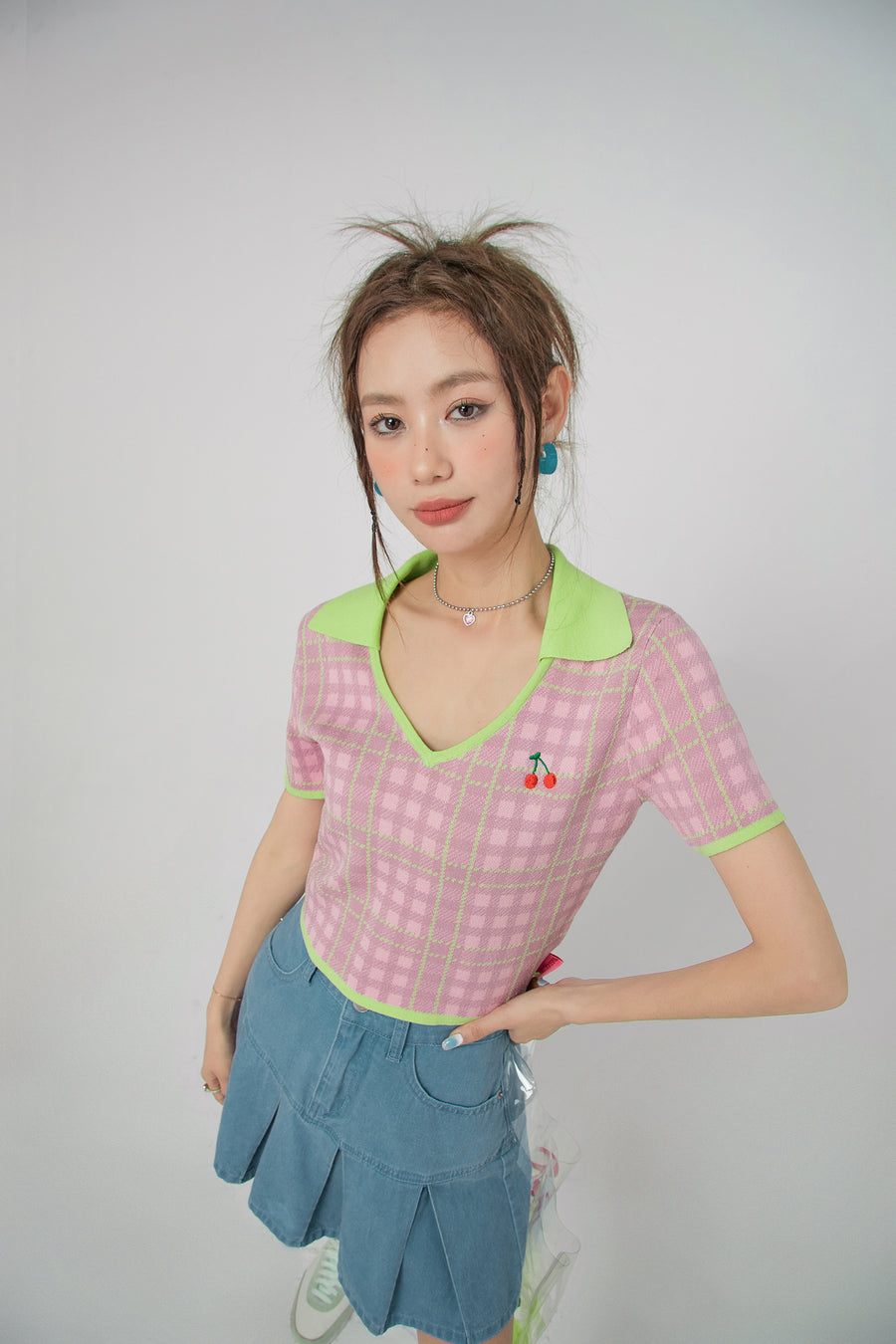 CHUU Cherry Color Cropped Knit T-Shirt