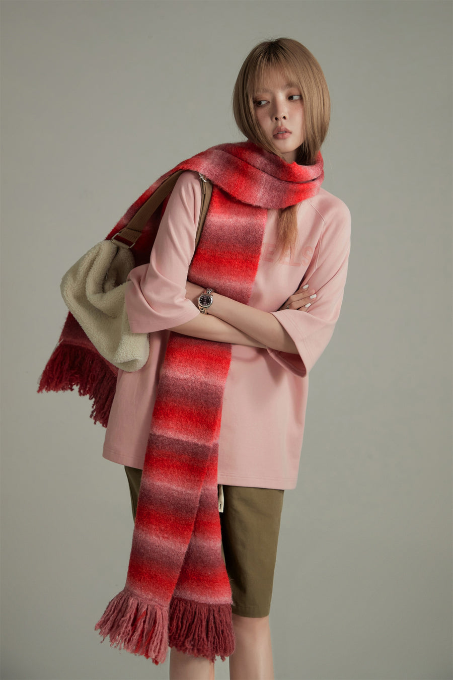 CHUU Gradient Striped Scarf