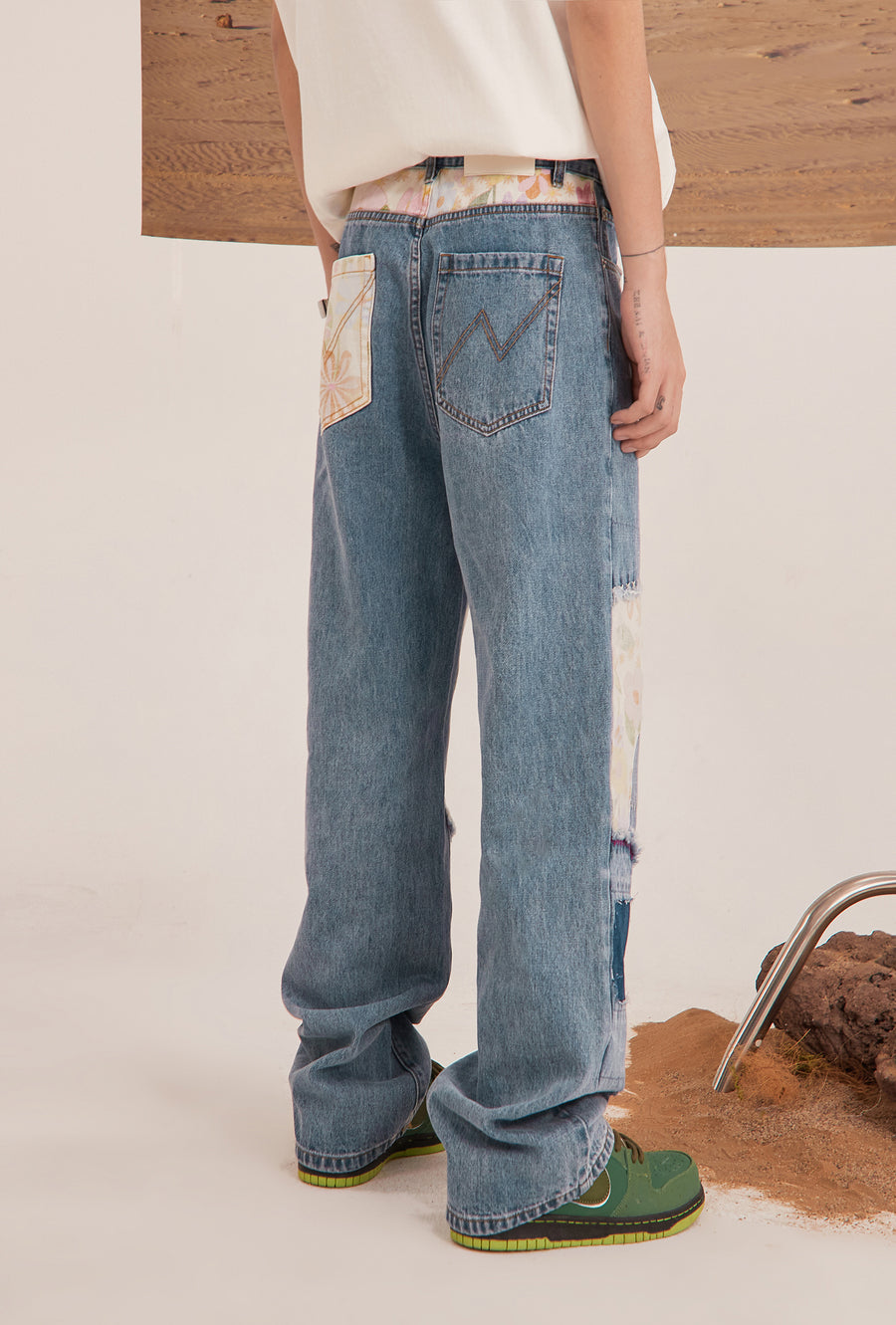 CHUU Patchwork Vintage Wide Jeans