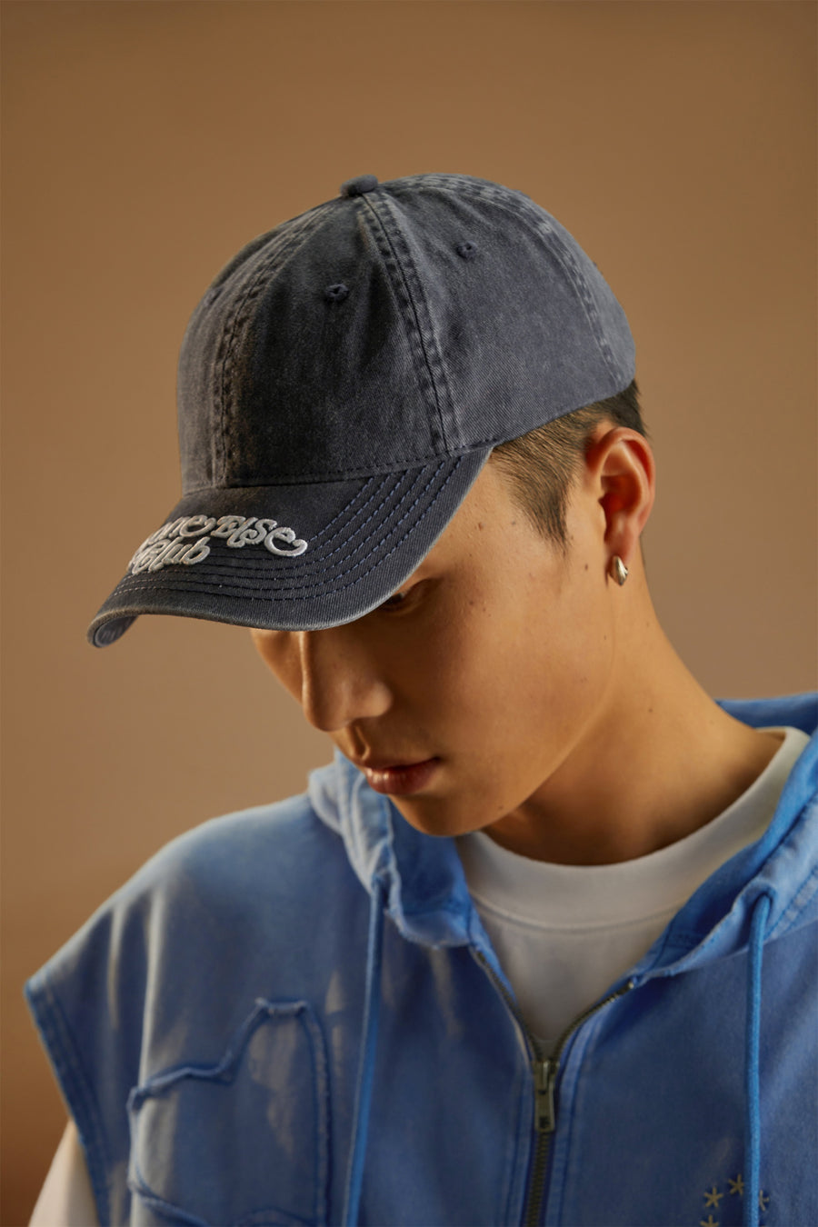 CHUU Color Embroidered Ball Cap