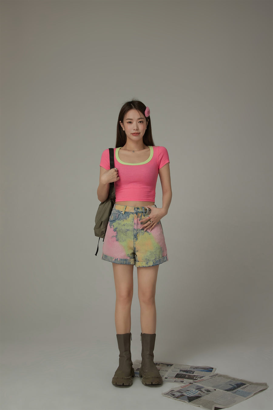 CHUU Colorful Printed Denim Shorts