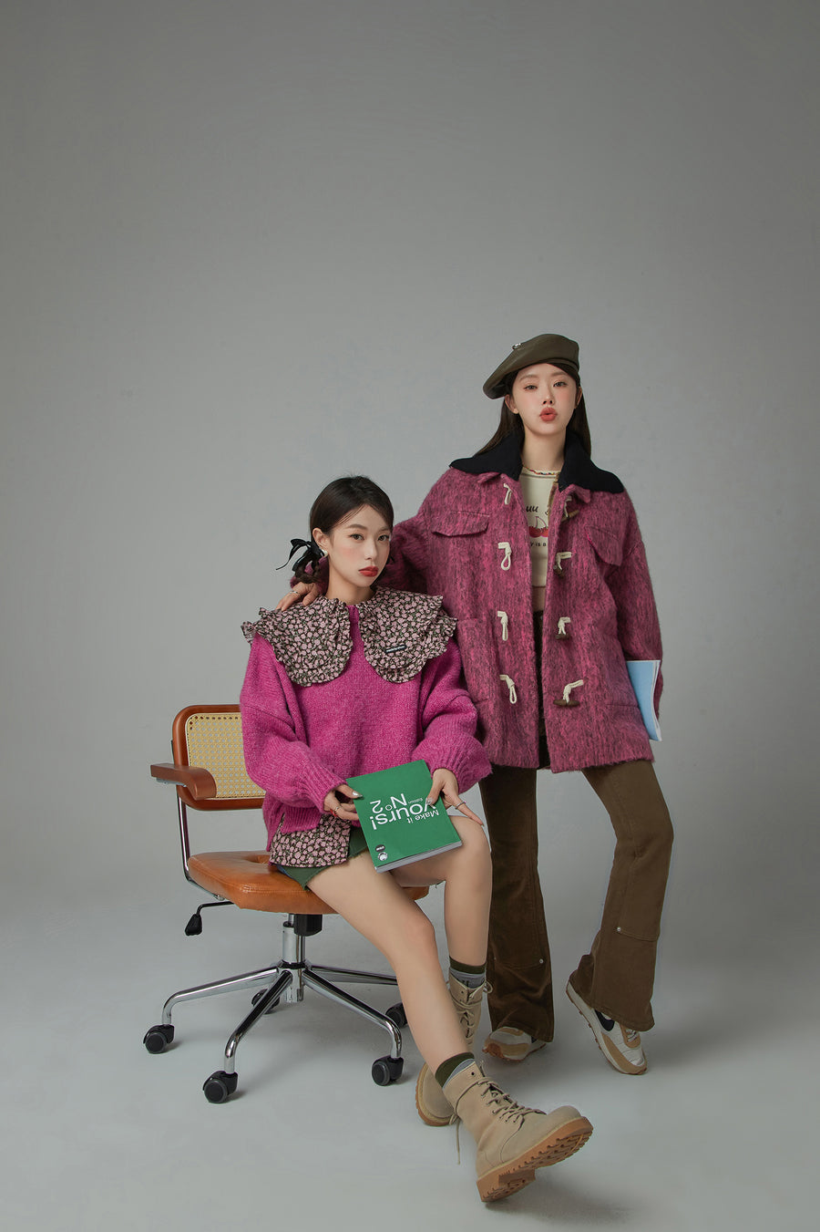 CHUU Young And Free Duffel Coat