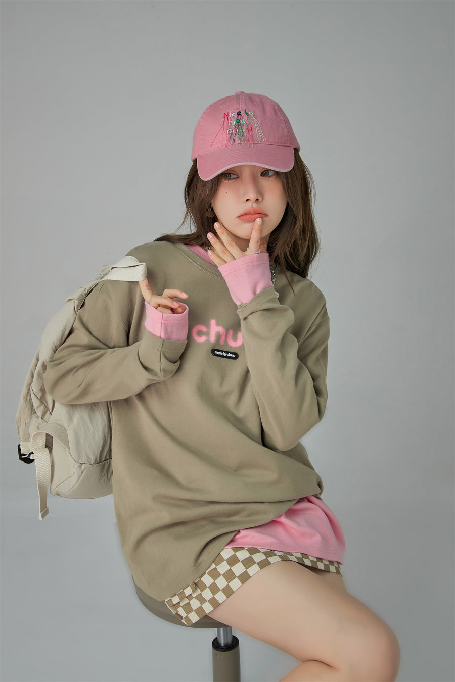 CHUU Blurry Long-Sleeved Sweatshirt