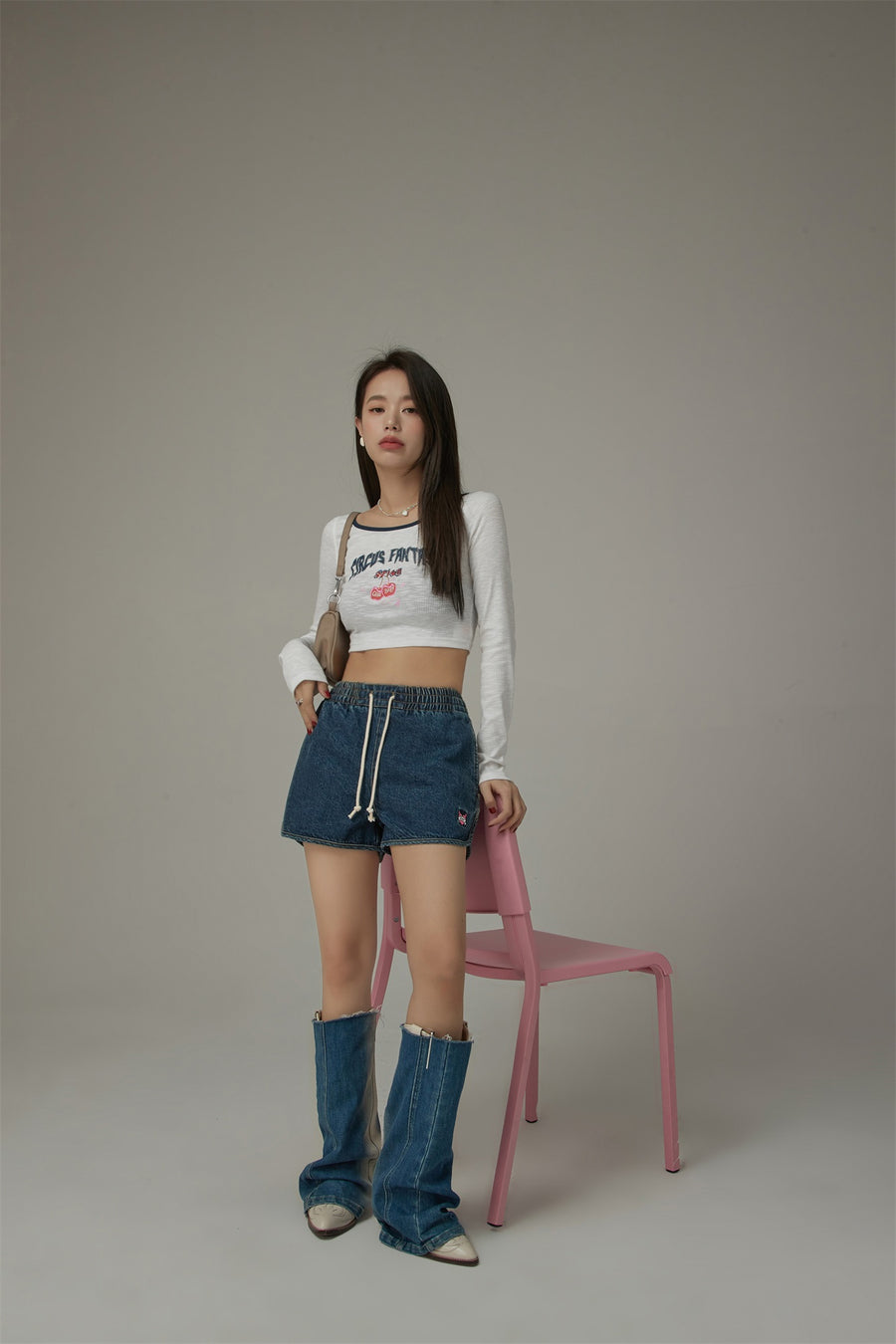 CHUU String Denim Shorts