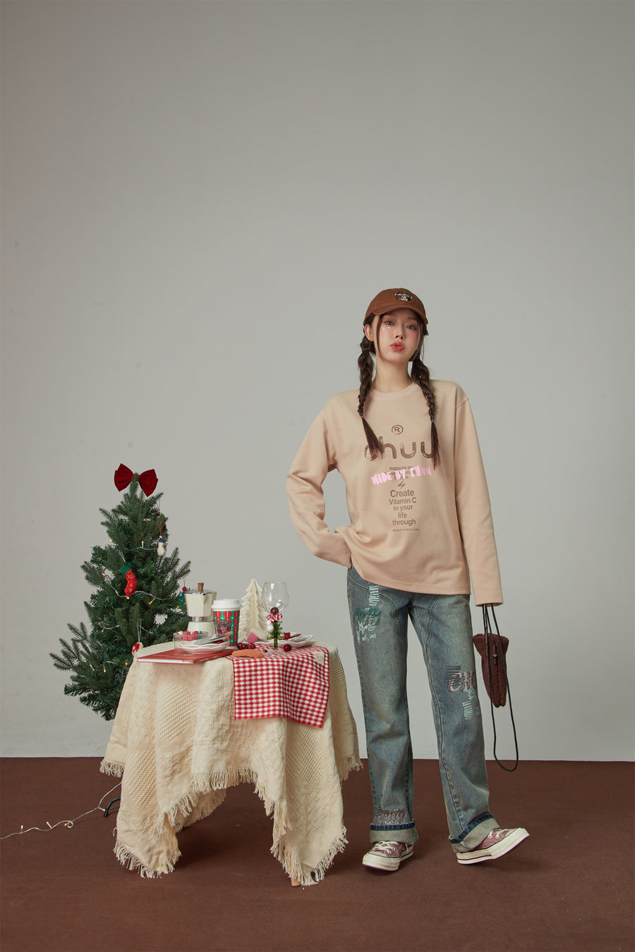 CHUU Colorful Muse Casual Loose Fit T-Shirt