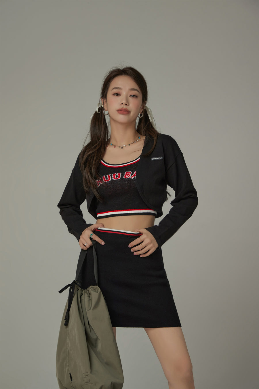 CHUU Line Color Sleeveless Crop Top