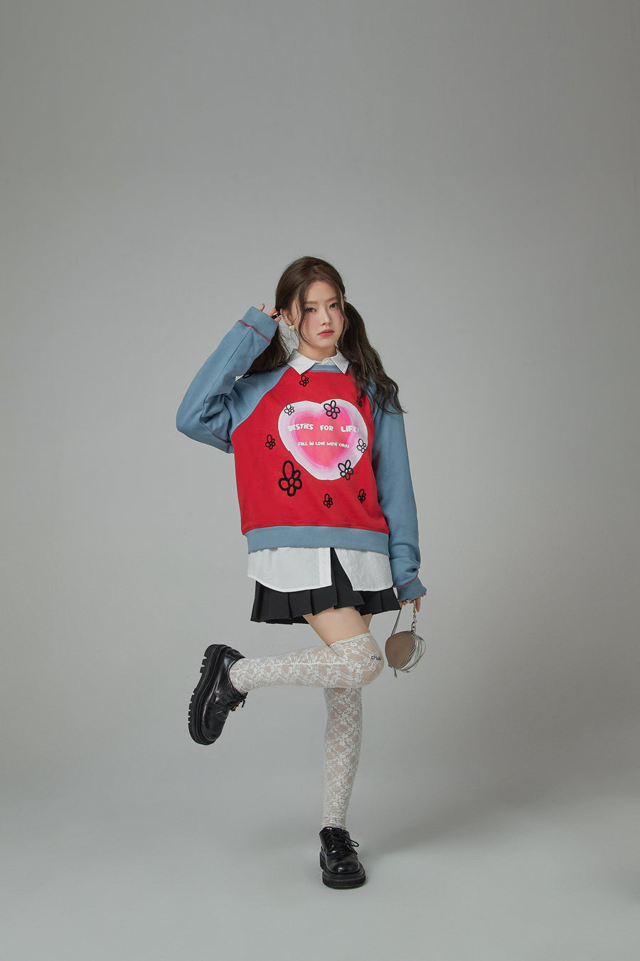 CHUU Besties For Life Flower Raglan Sweatshirt