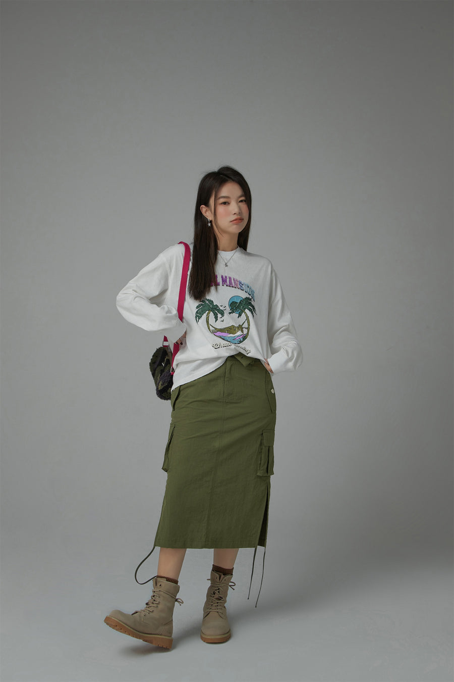 CHUU Pearl Mansion Loose Fit Long Sleeve T-Shirt