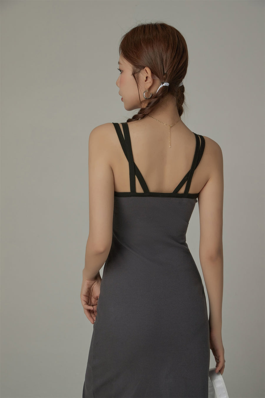 CHUU Sleeveless Slit Long Dress